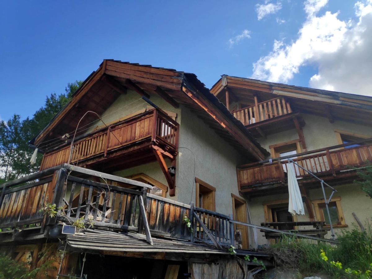 La Paille Bed and Breakfast Pelvoux Esterno foto