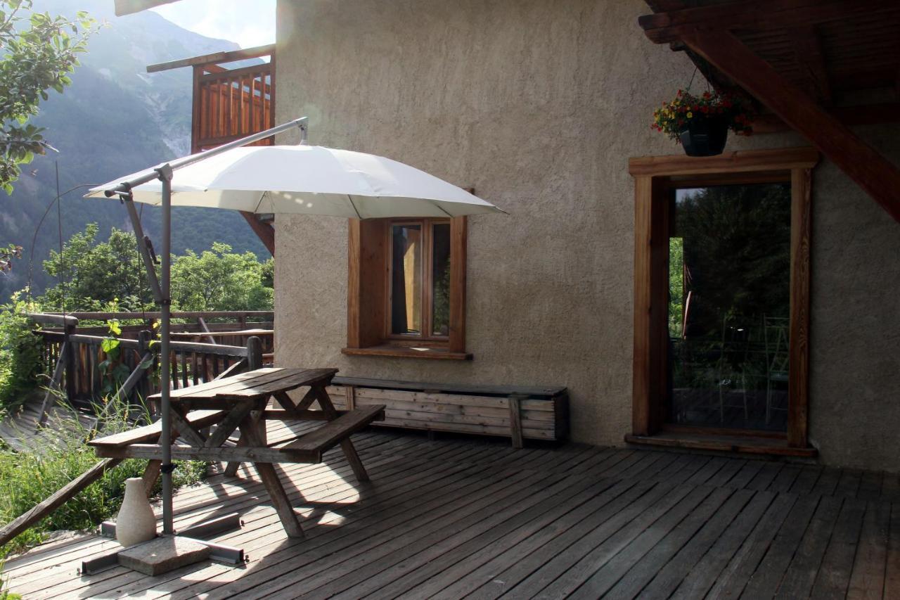 La Paille Bed and Breakfast Pelvoux Esterno foto